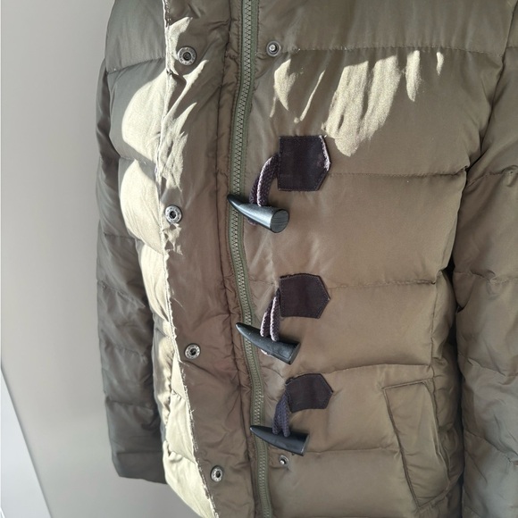 GAP Down Puffer Winter Jacket – Women’s Medium - Picture 9 of 15